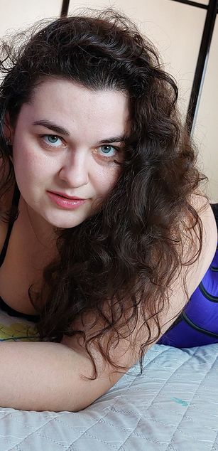 Model - Karina Hart roleplay