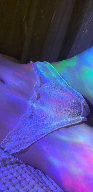 Model - Pretty Betty deepthroat