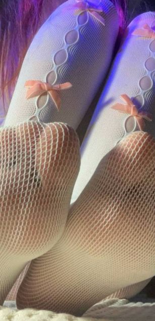 Model - Pretty Betty deepthroat