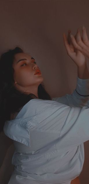 Model - Mistress Kira feet