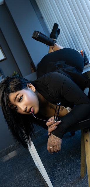 Model - Ayshel blowjob