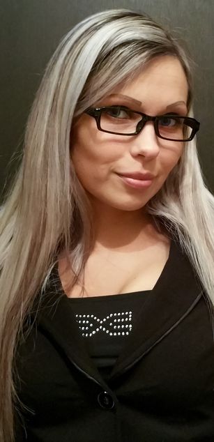 Model - Goddess Barbie Femdom Hottie bigtits