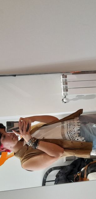 Model - Filipa young