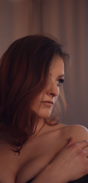 Model - Nadine dirtytalk