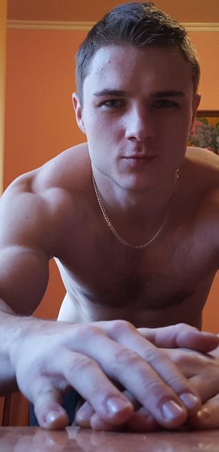 Model - James Jonson 2