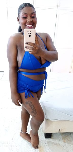 Model - Aurora Bolt blowjob