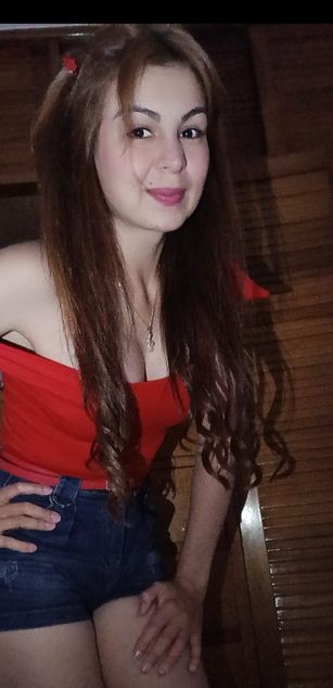 Model - MAHIA sensual