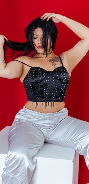 Model - IvonneQueen deepthroat