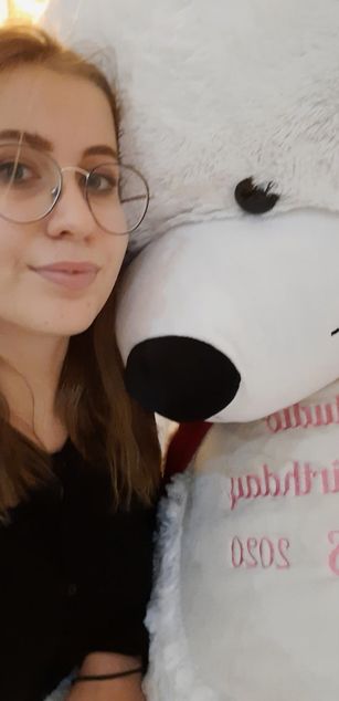 Model - Allison girl