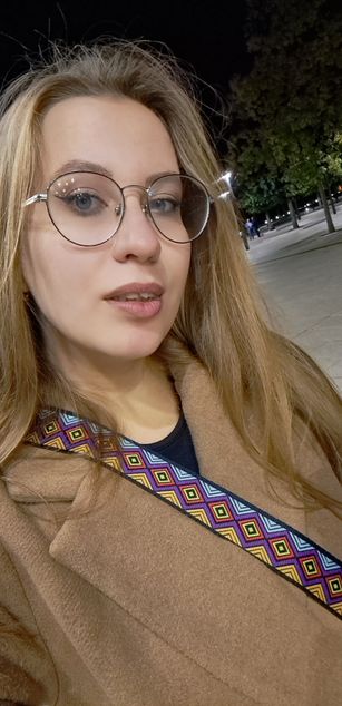 Model - Allison girl