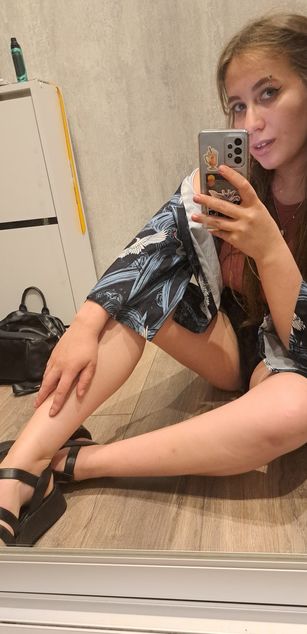 Model - Allison girl