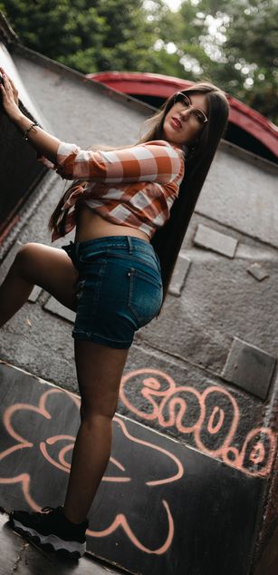 Model - Olivia Falcon roleplay