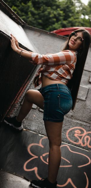 Model - Olivia Falcon roleplay