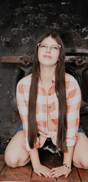 Model - Olivia Falcon roleplay