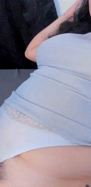 Model - Carmen Carmesi dirtytalk