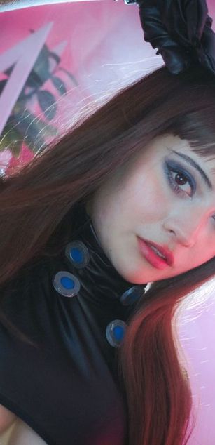 Model - Mila stone blowjob