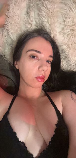 Model - Goddess Vanessa Zaleska fetish