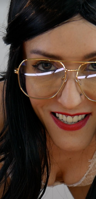 Model - Clara Domme femdom