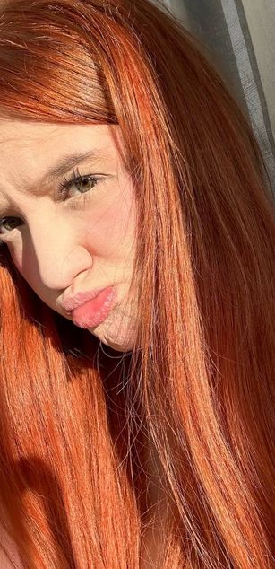 Model - Sonya blowjob