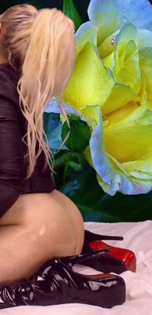 Model - LeilaHot69 ass