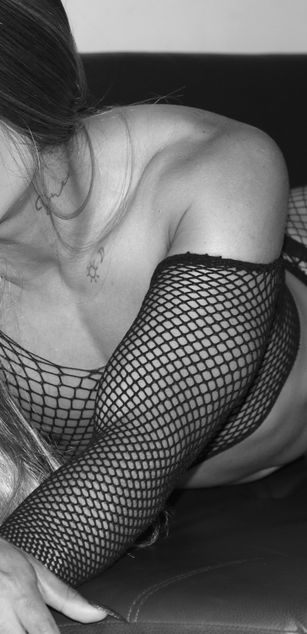 Model - SARA_TS_FOX sexy