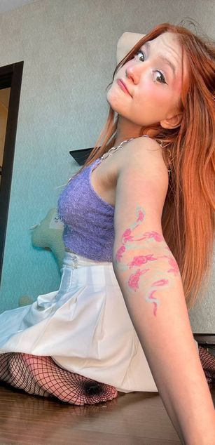 Model - Sonya blowjob