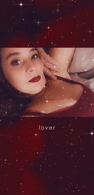 Model - Kami Olahey milf