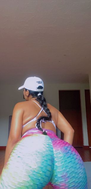 Model - AnnaKroes ass