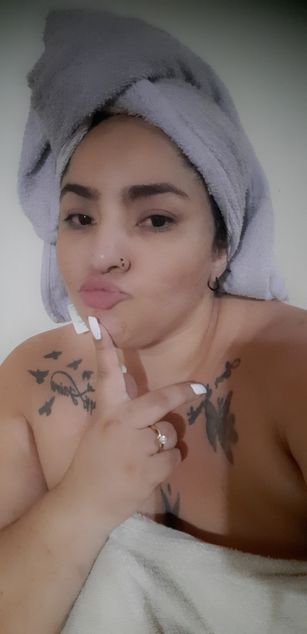 Model - Anyrebels curvy