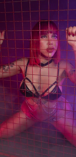 Model - Luna Villalobos deepthroat