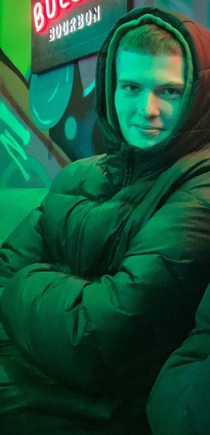 Model - eye_of_skadi findom