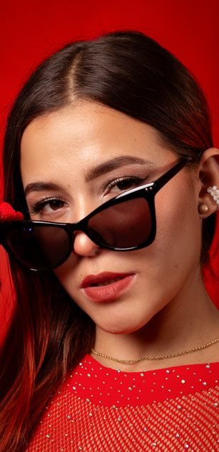 Model - Lysa Collins blowjob