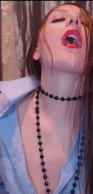 Model - AnnEnsley kinky