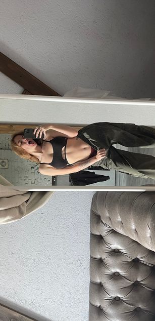 Model - Miss Sonya findom