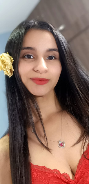 Model - Valen Hops deepthroat