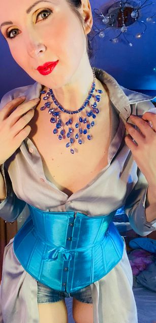 Model - LongLegsHere dirtytalk