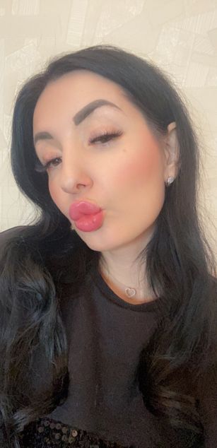 Model - Jollies_Dream roleplay