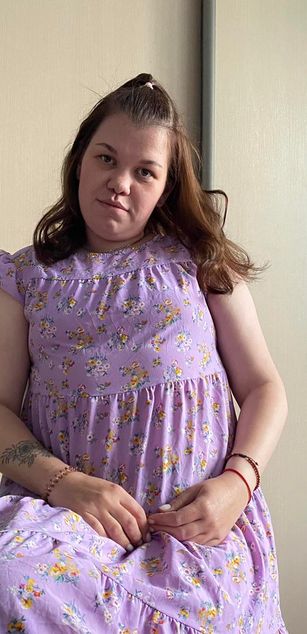 Model - Mary_18_Slut young