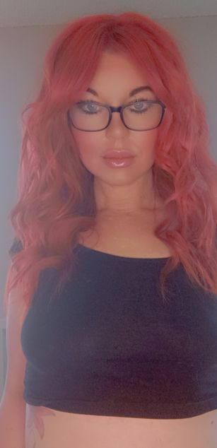 Model - LeeLoo dirty