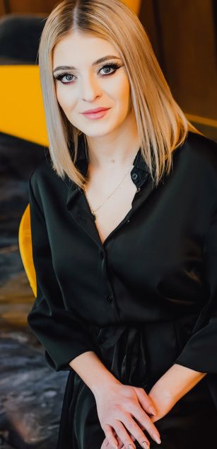 Model - AlicePirs heels