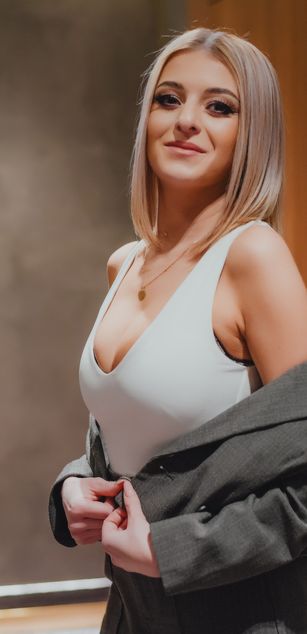 Model - AlicePirs heels