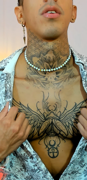 Model - Donovan feet