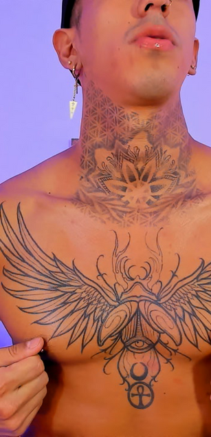 Model - Donovan feet