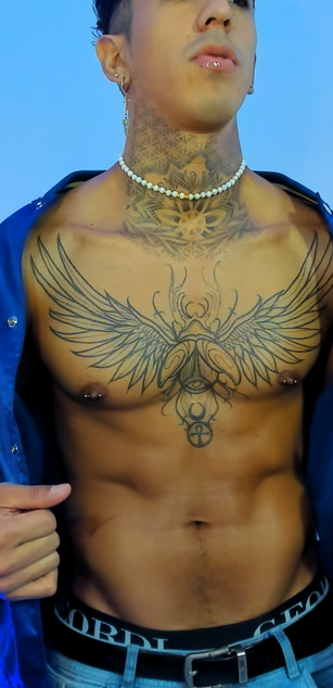 Model - Donovan feet