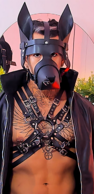 Model - Donovan feet