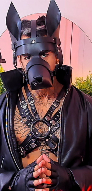 Model - Donovan feet