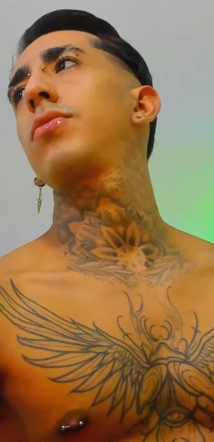 Model - Donovan feet