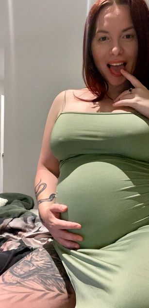 Model - PregnantBritishMilf fetish