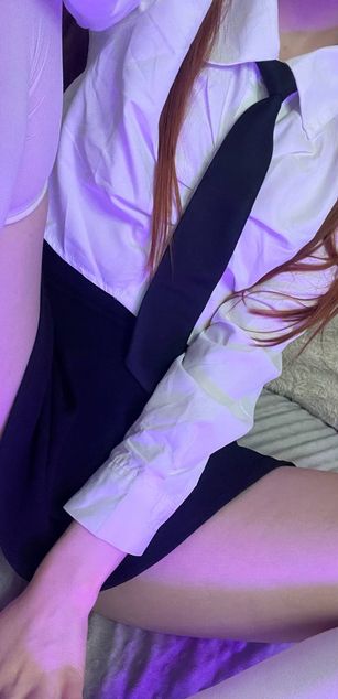 Model - Pretty Betty deepthroat