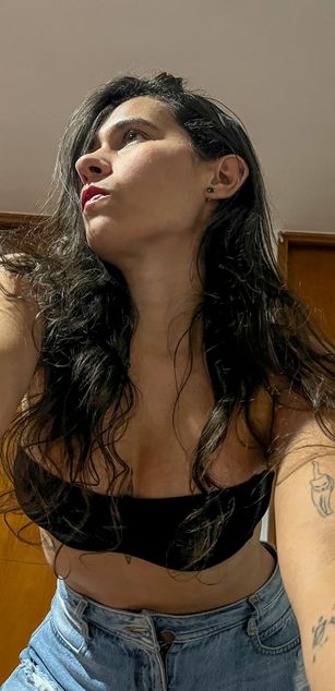 Model - Emily Miller lingerie